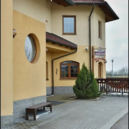 Stary Dvur * Nové Dvory