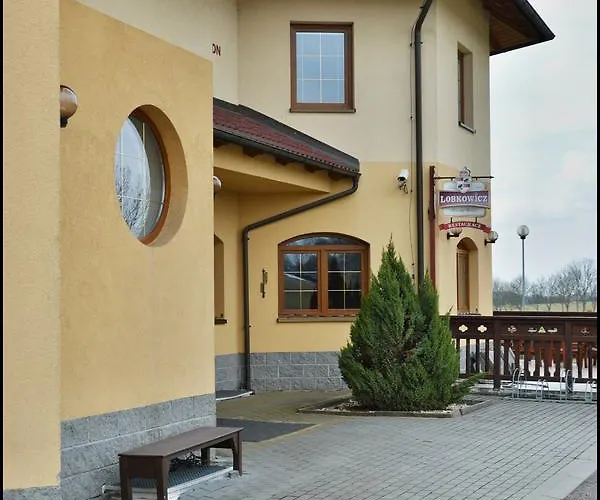 Stary Dvur * Nové Dvory